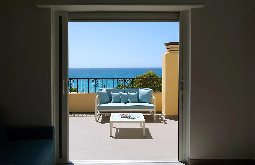 B&B Ligure Rooms-1